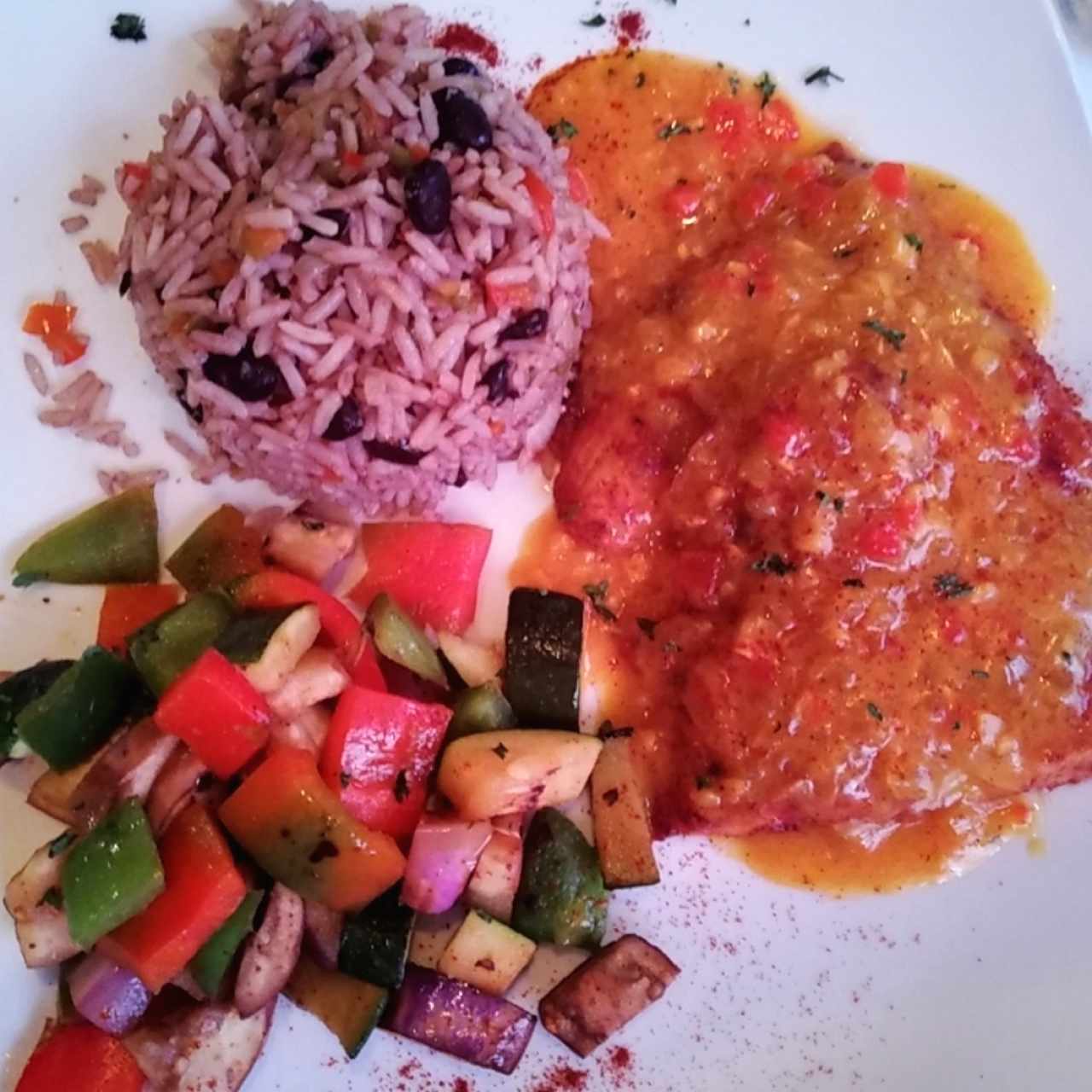 Pescado en salsa de coco