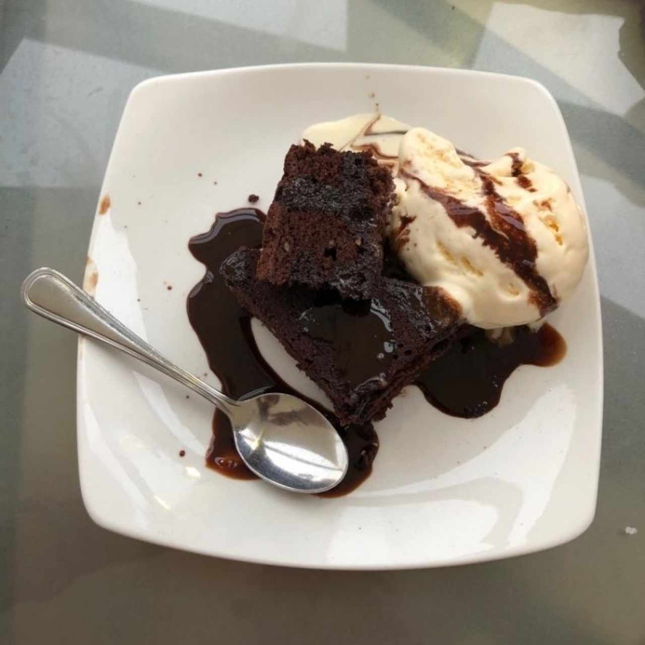 Brownie con Helado