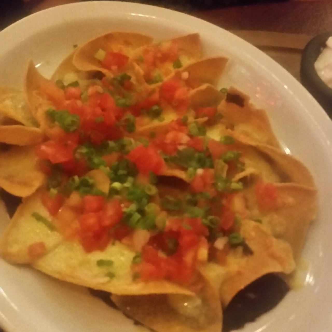 Nachos con triple queso