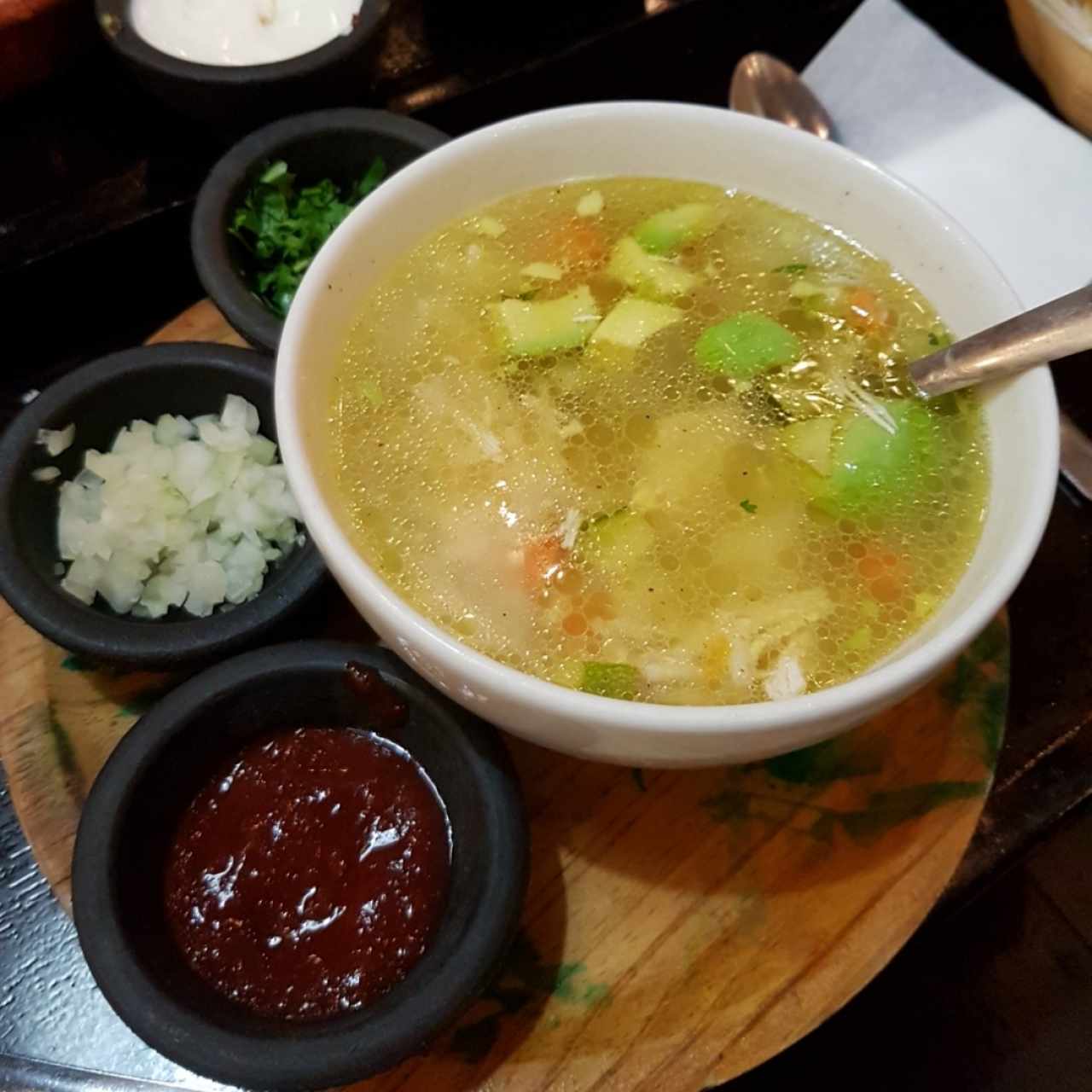 caldo tlalpeño