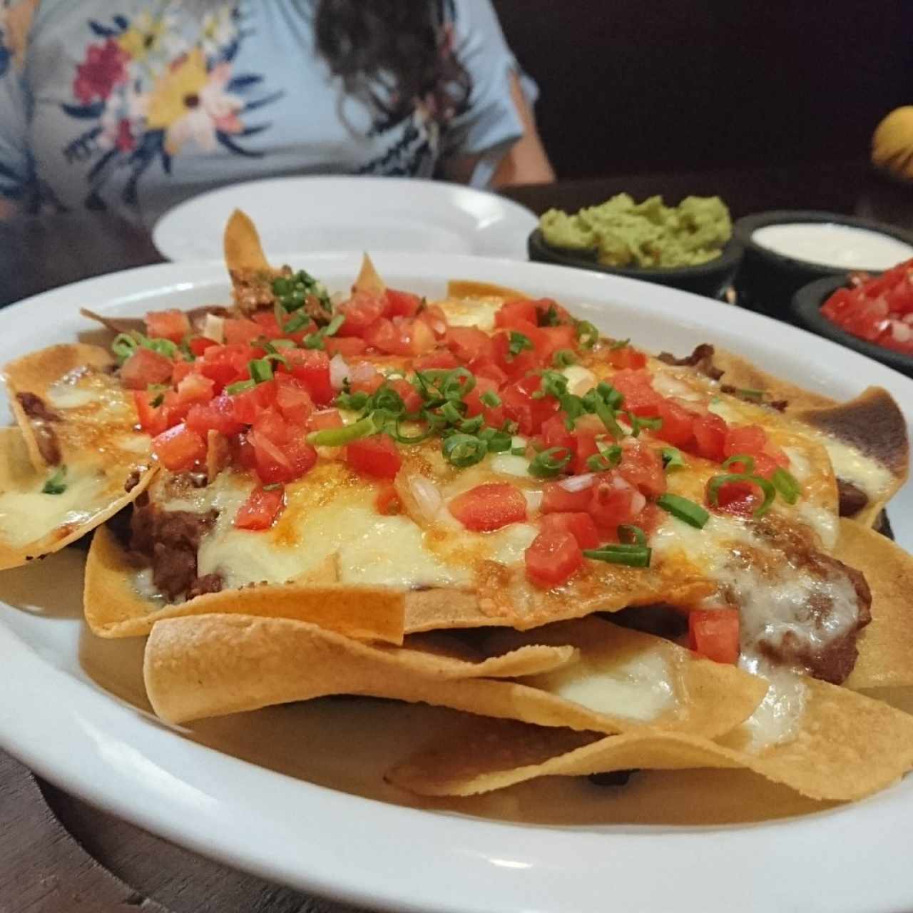 nachos 3 quesos con chili