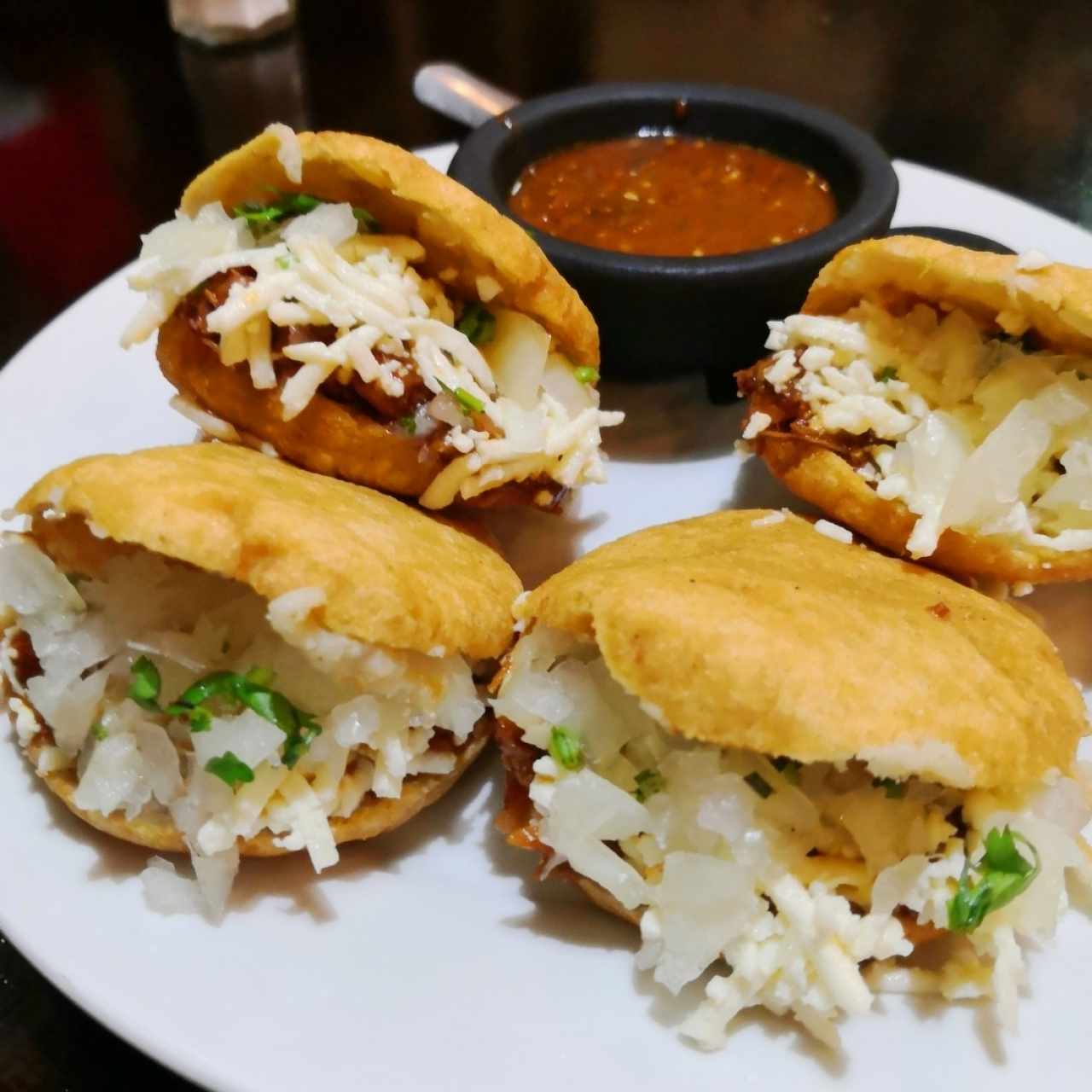 gorditas de chicharrón