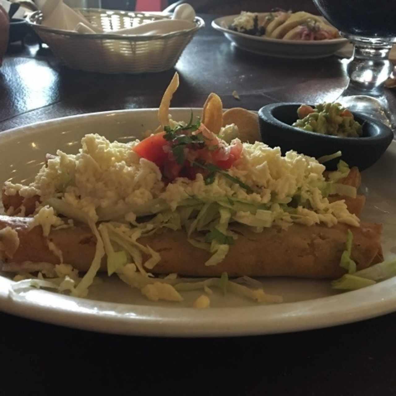 Flautas de pollo