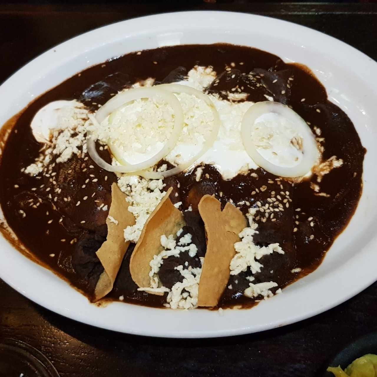 Enchiladas en Salsa Mole