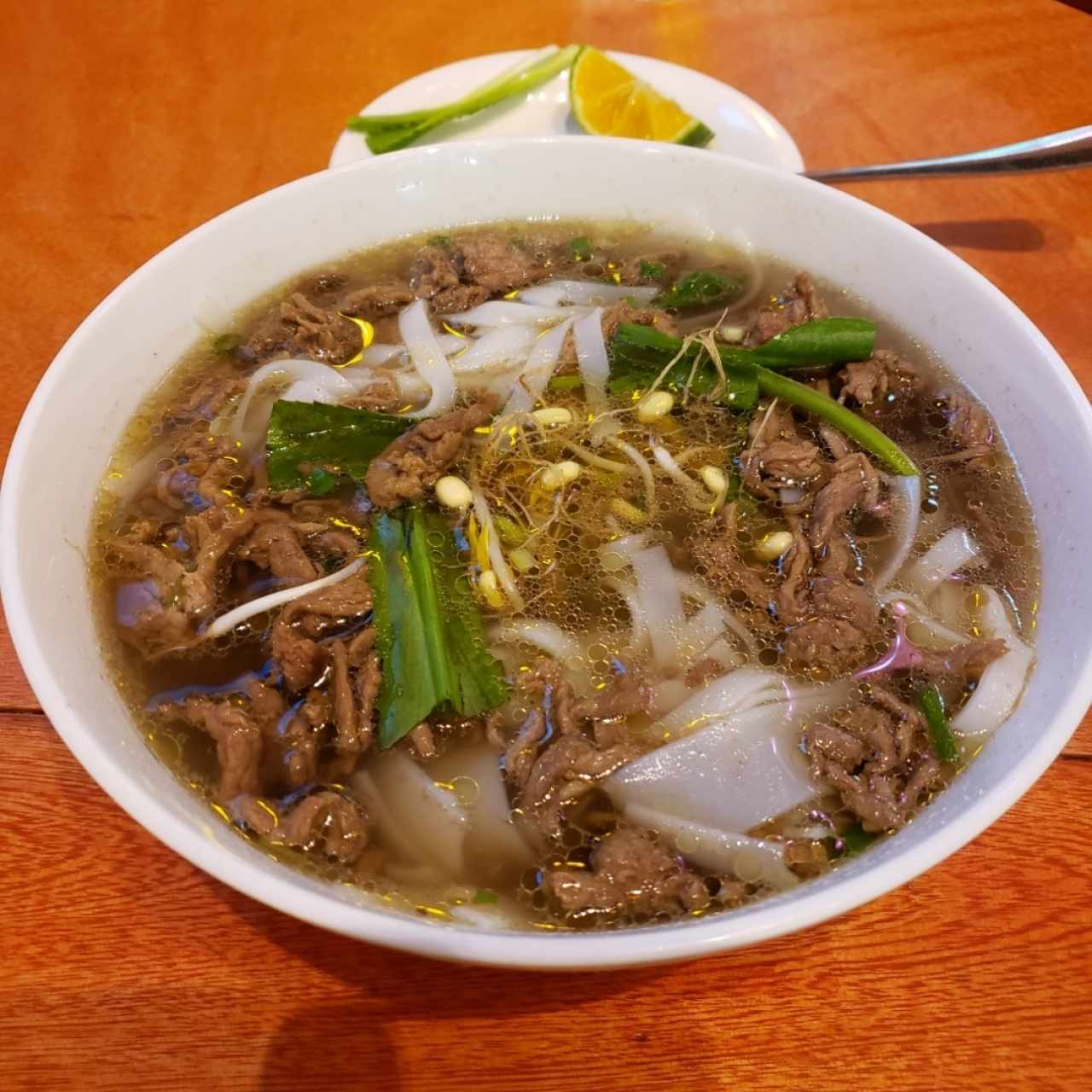 Phó bò tái