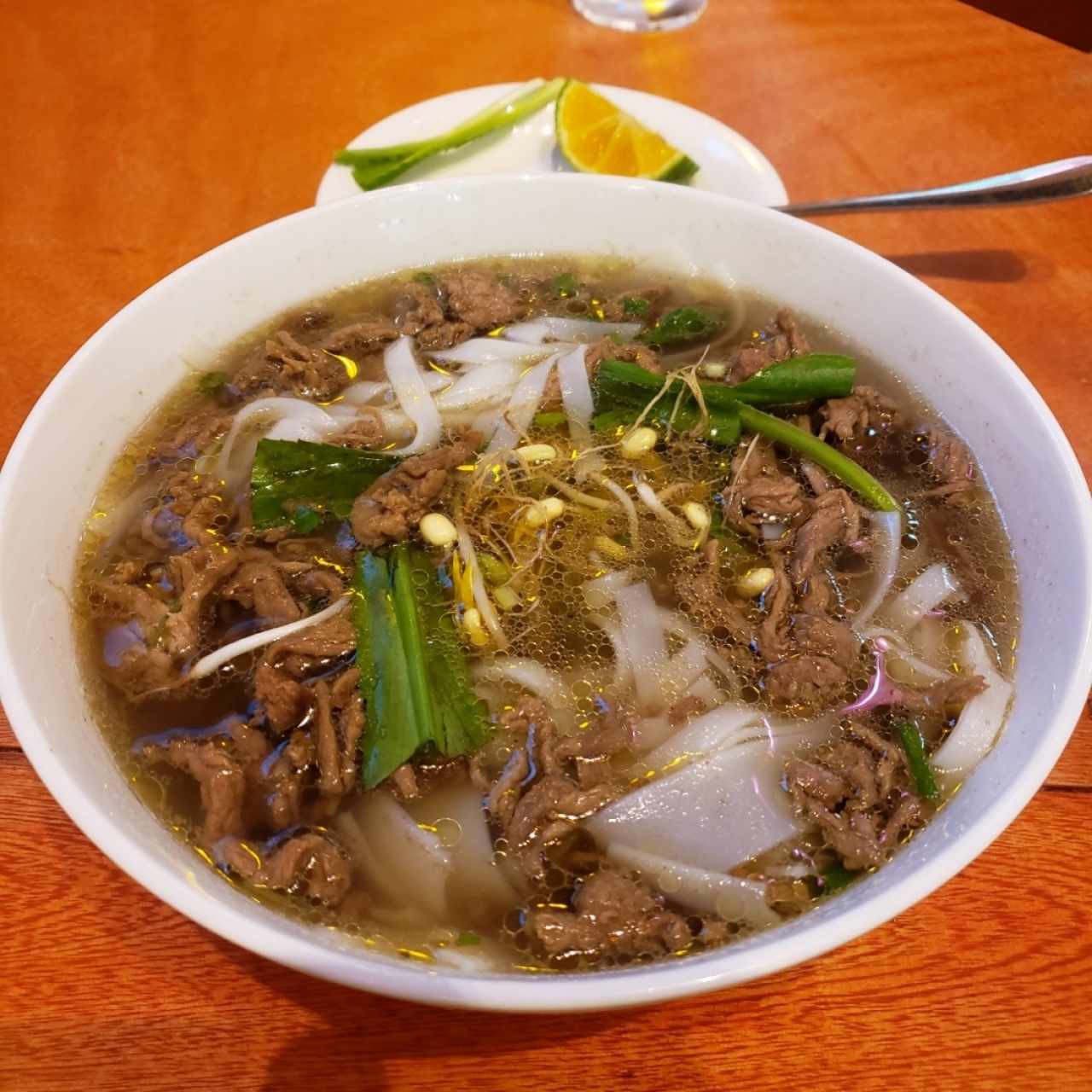 phò bò tái