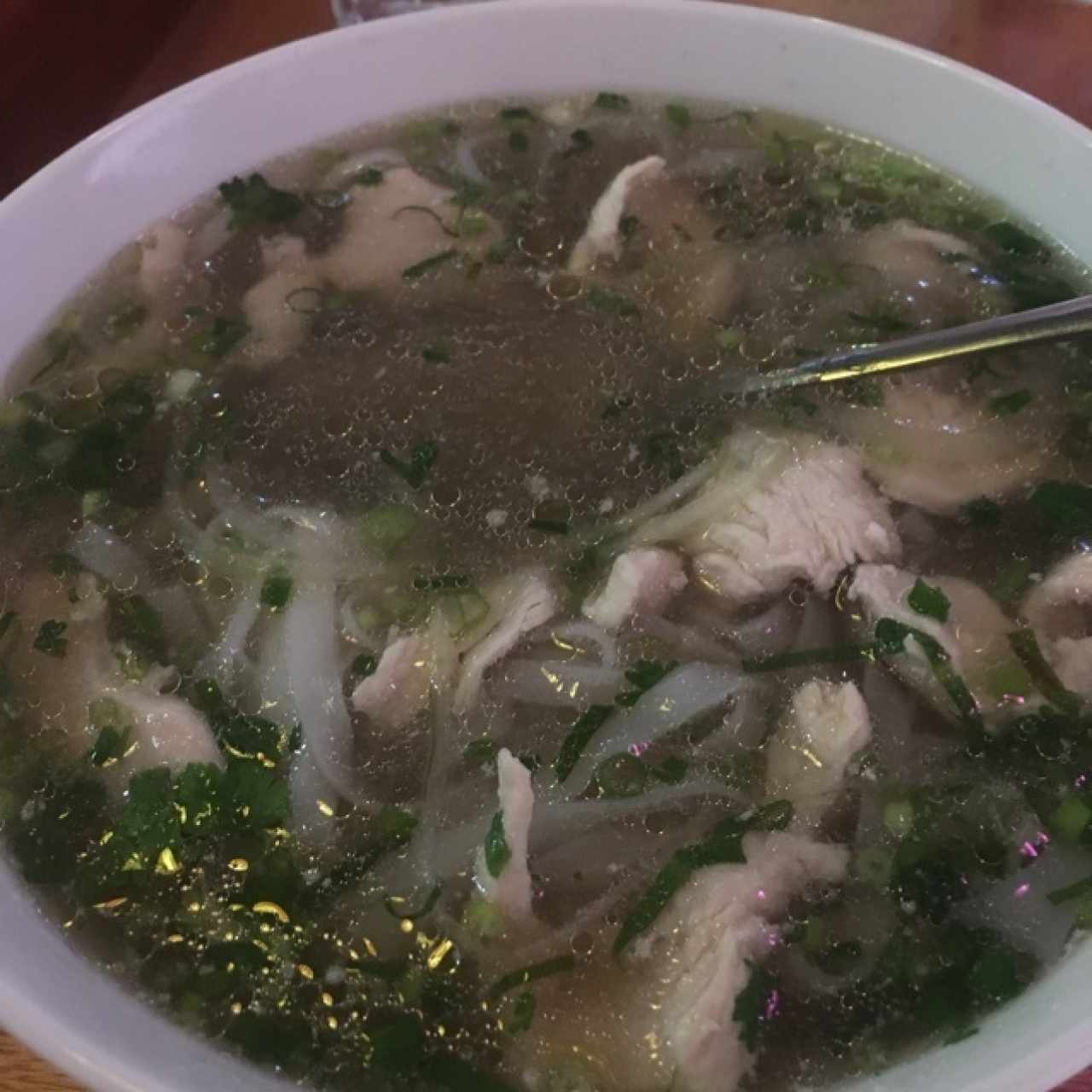 Pho de pollo