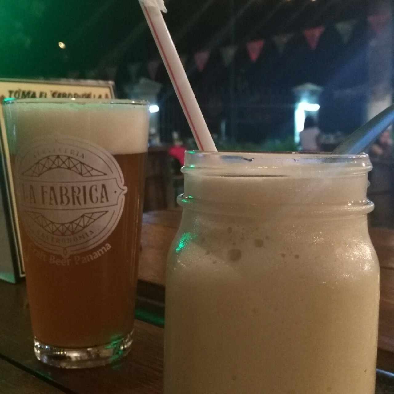 cerveza Dictador y piña colada