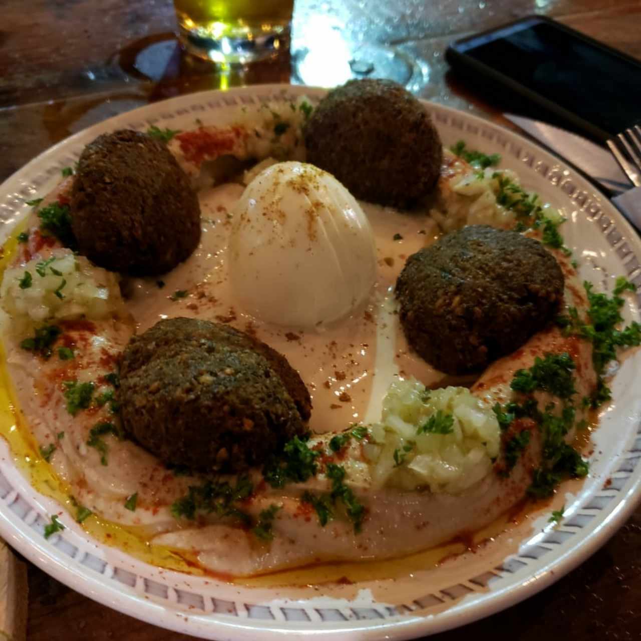 hummus falafel