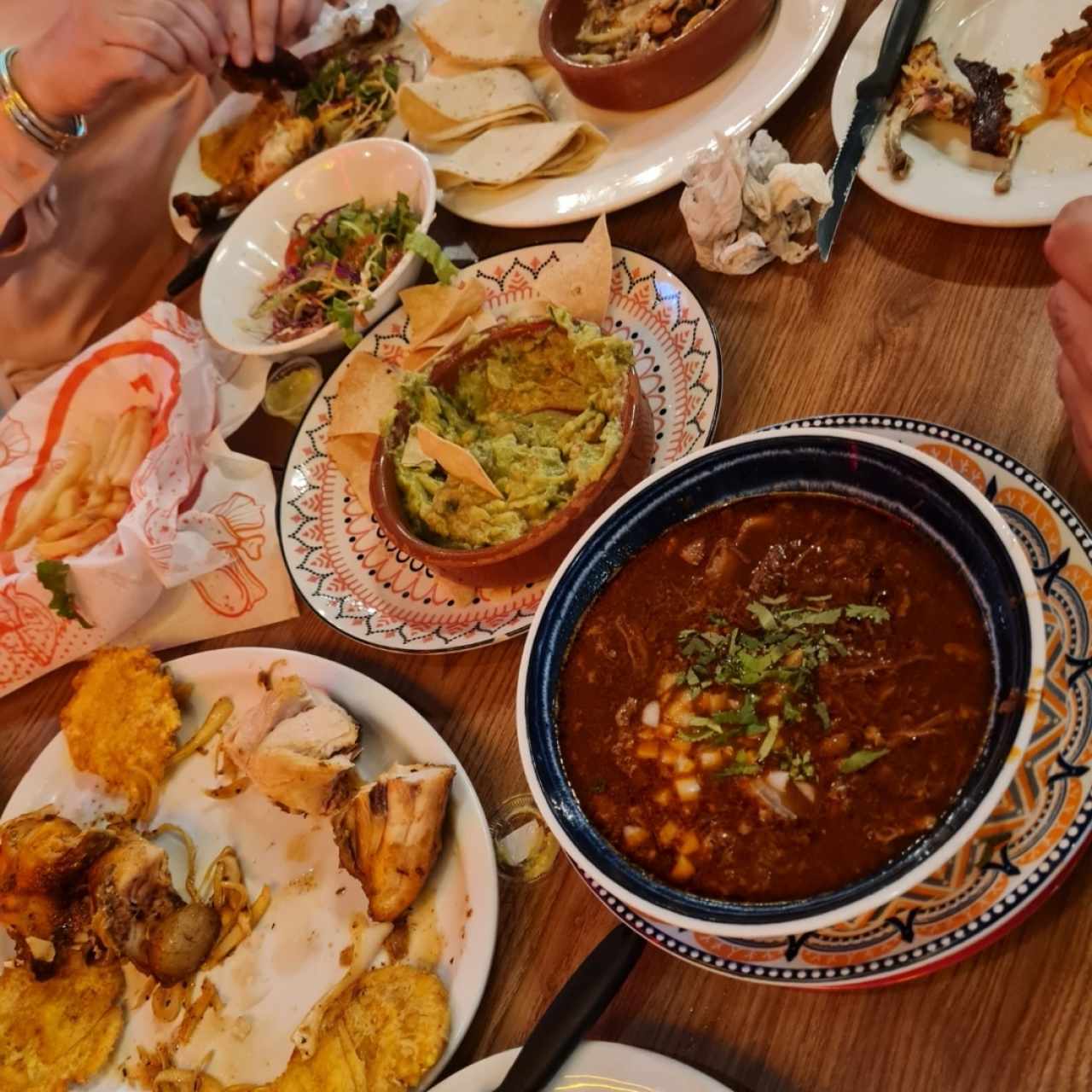 birria, guacamole, queso fundido, pollo asado.