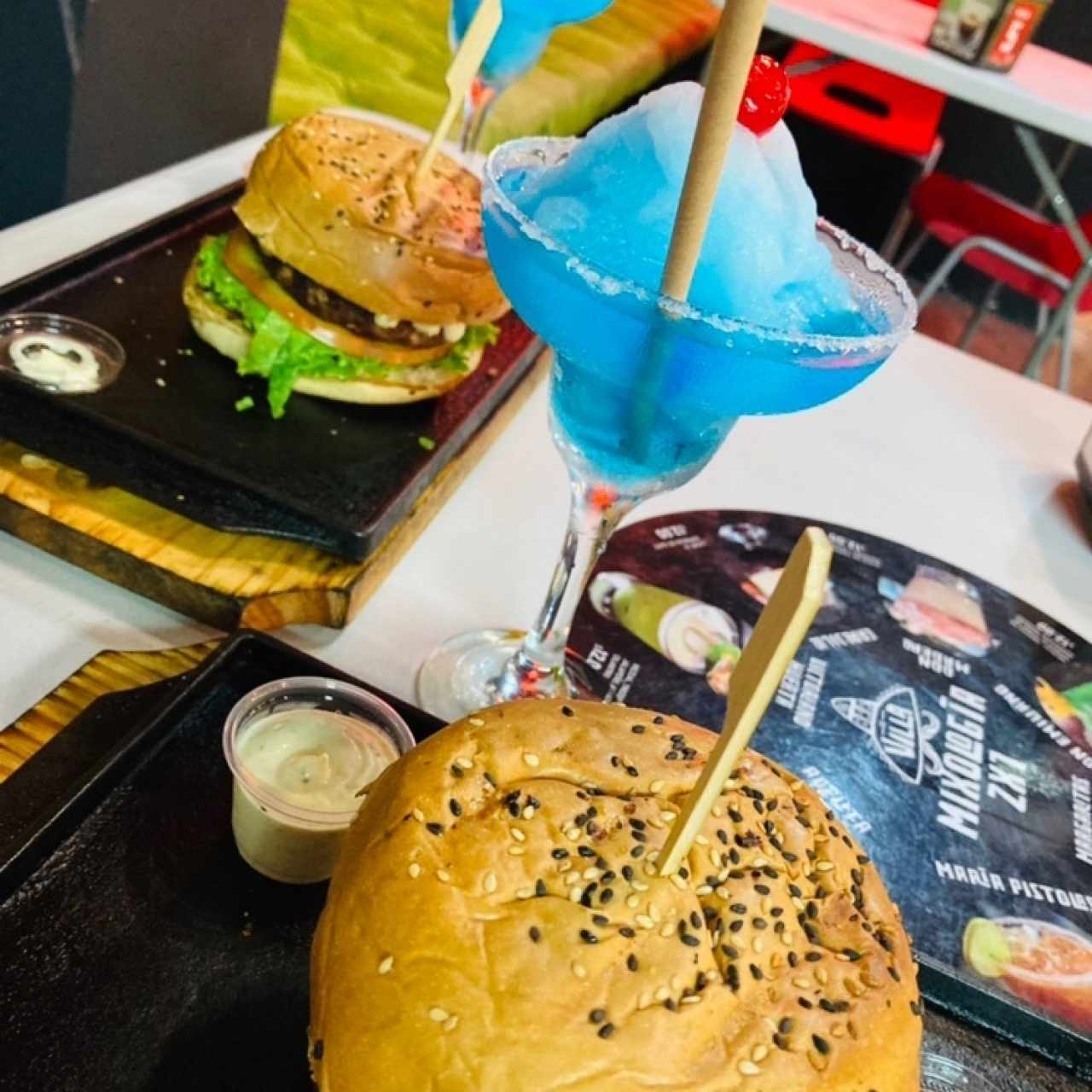 Hamburguesas de carne Don Gallo y Margarita Blue