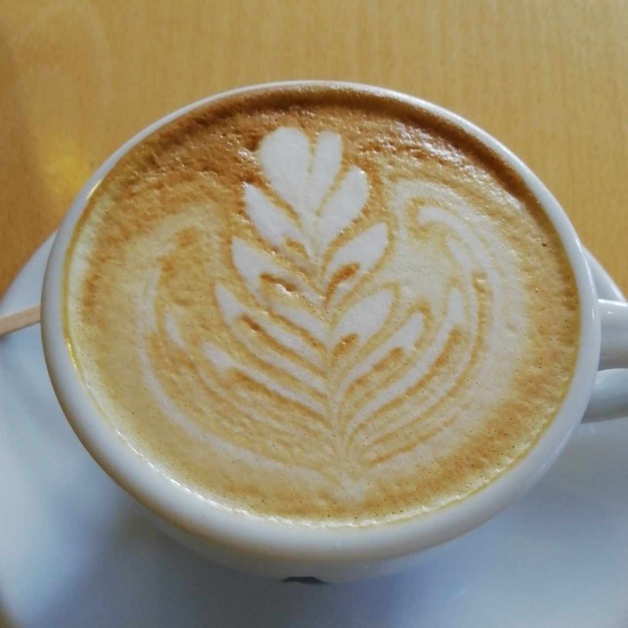 Capuccino con leche de almendras 