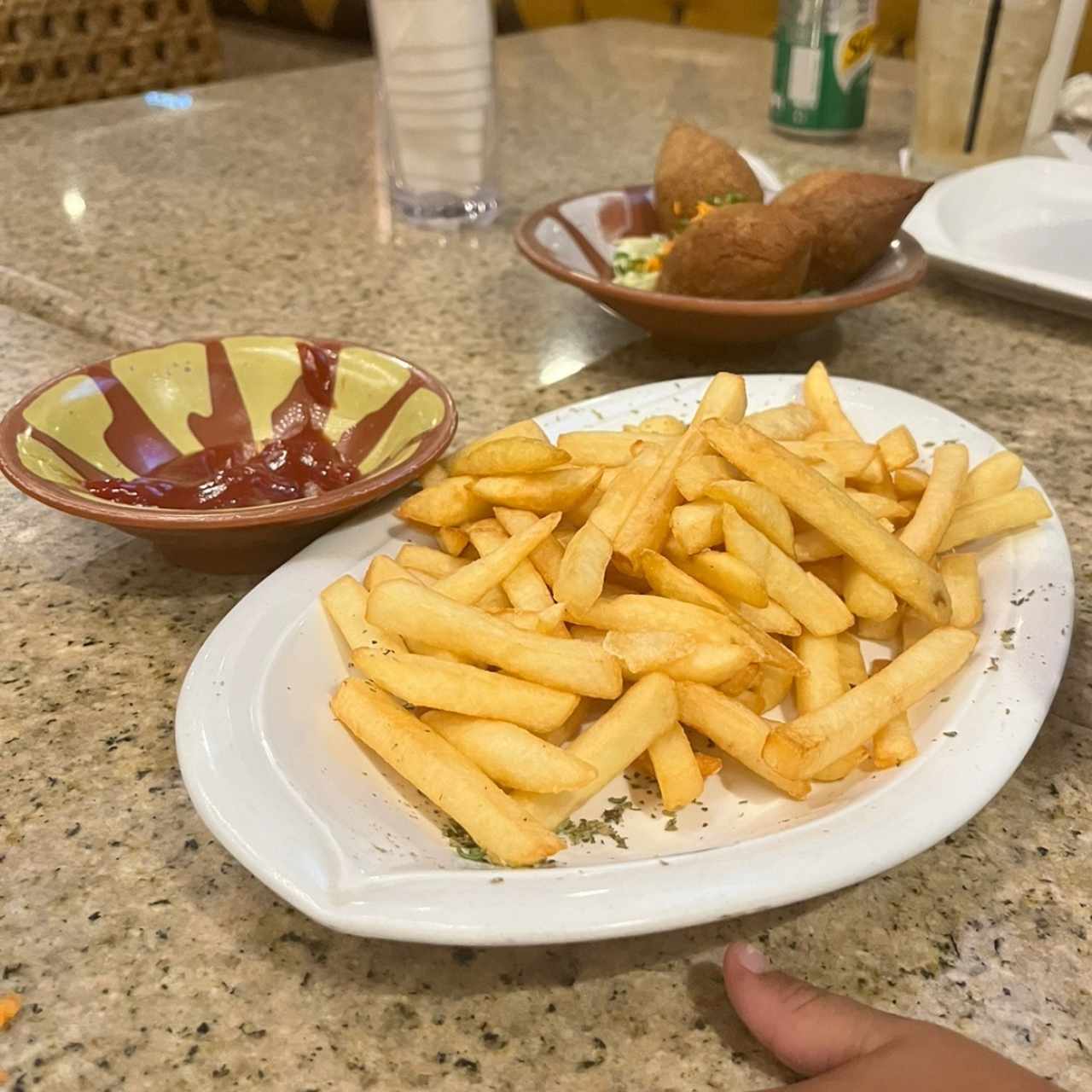 Entradas Libanesas - Papás Fritas