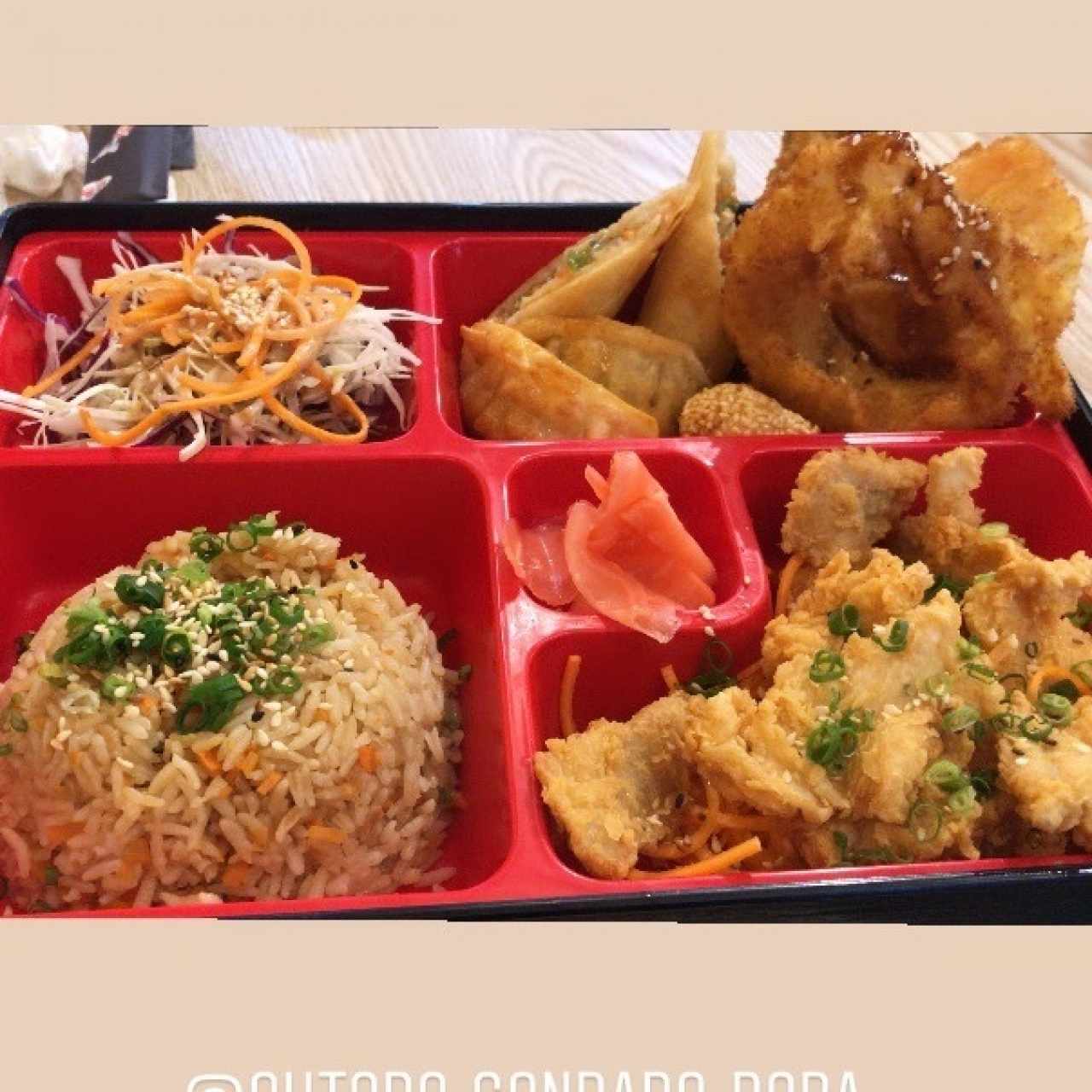 Bento box - Yakimeshi set