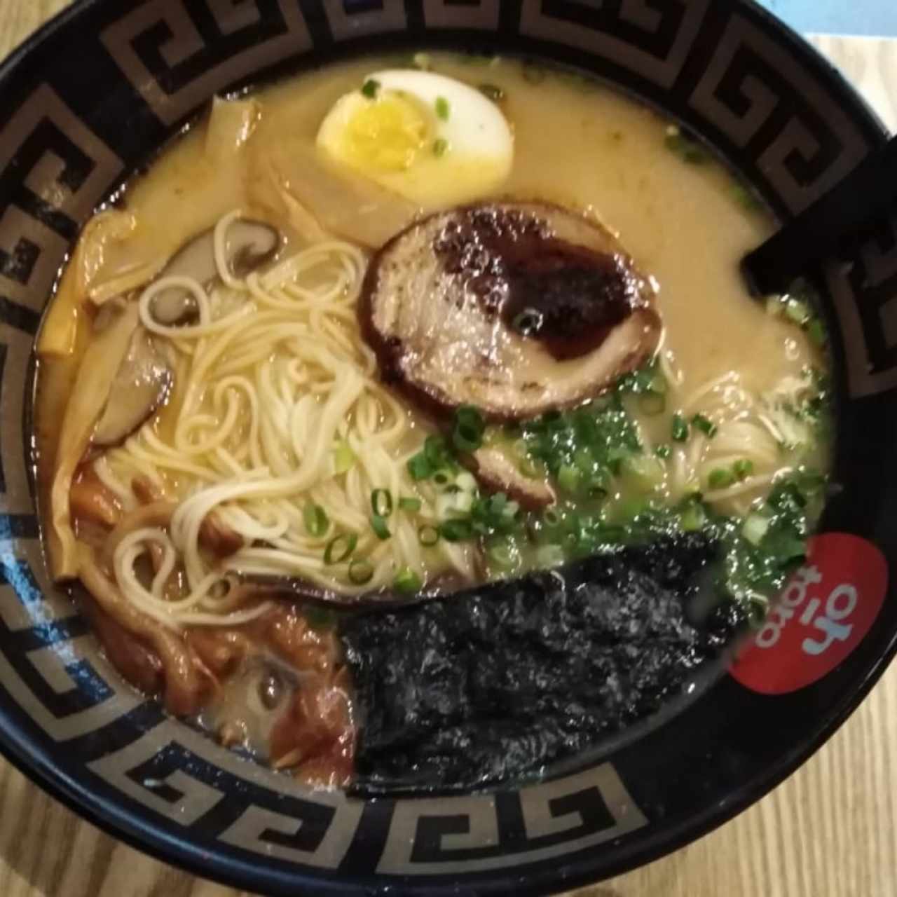 hakata black garlic ramen