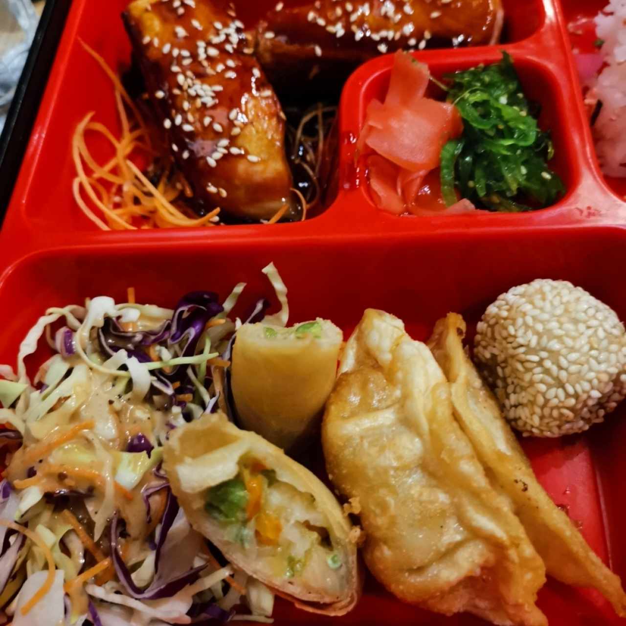 Bento box - Teriyaki salmon set