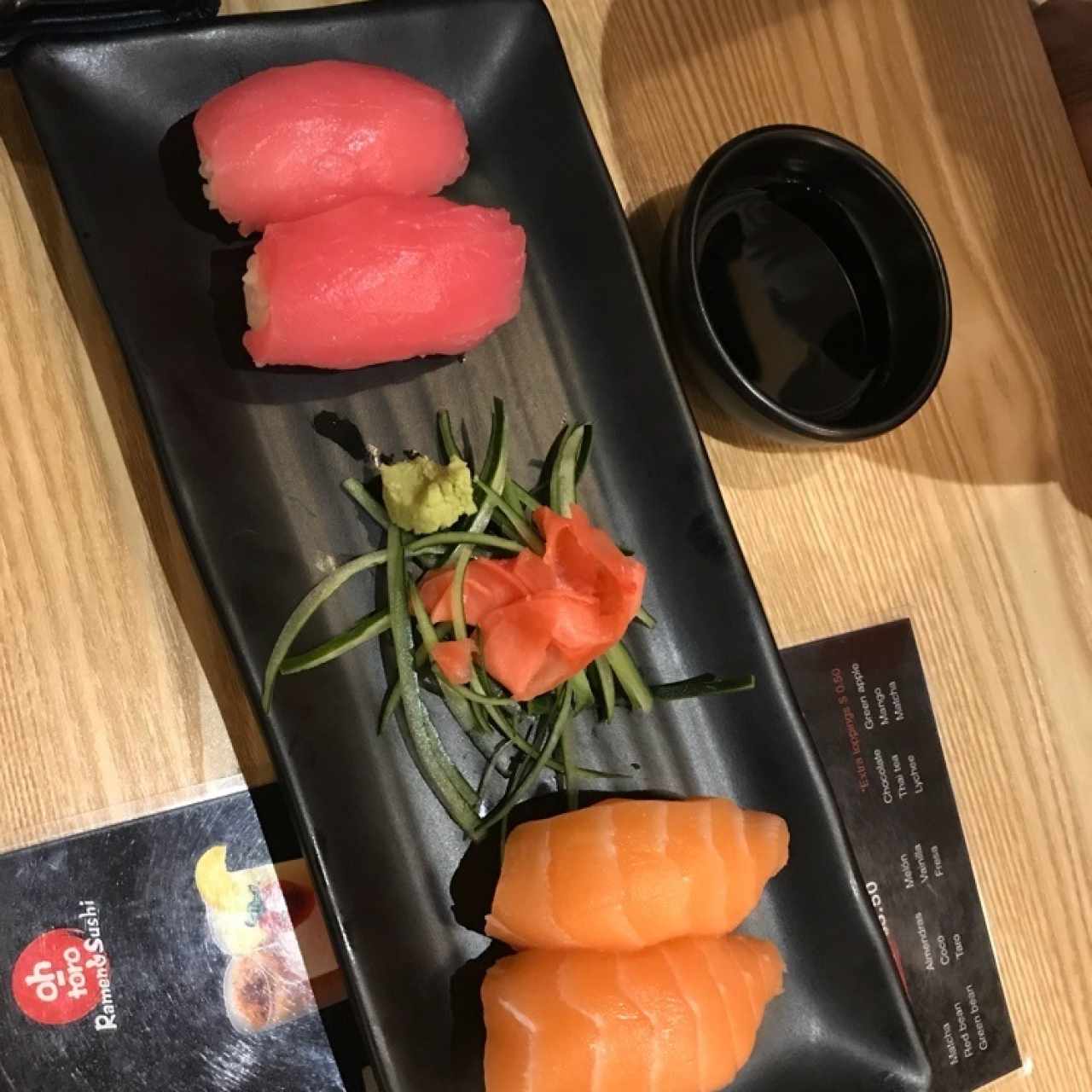 Nigiri de salom y atún