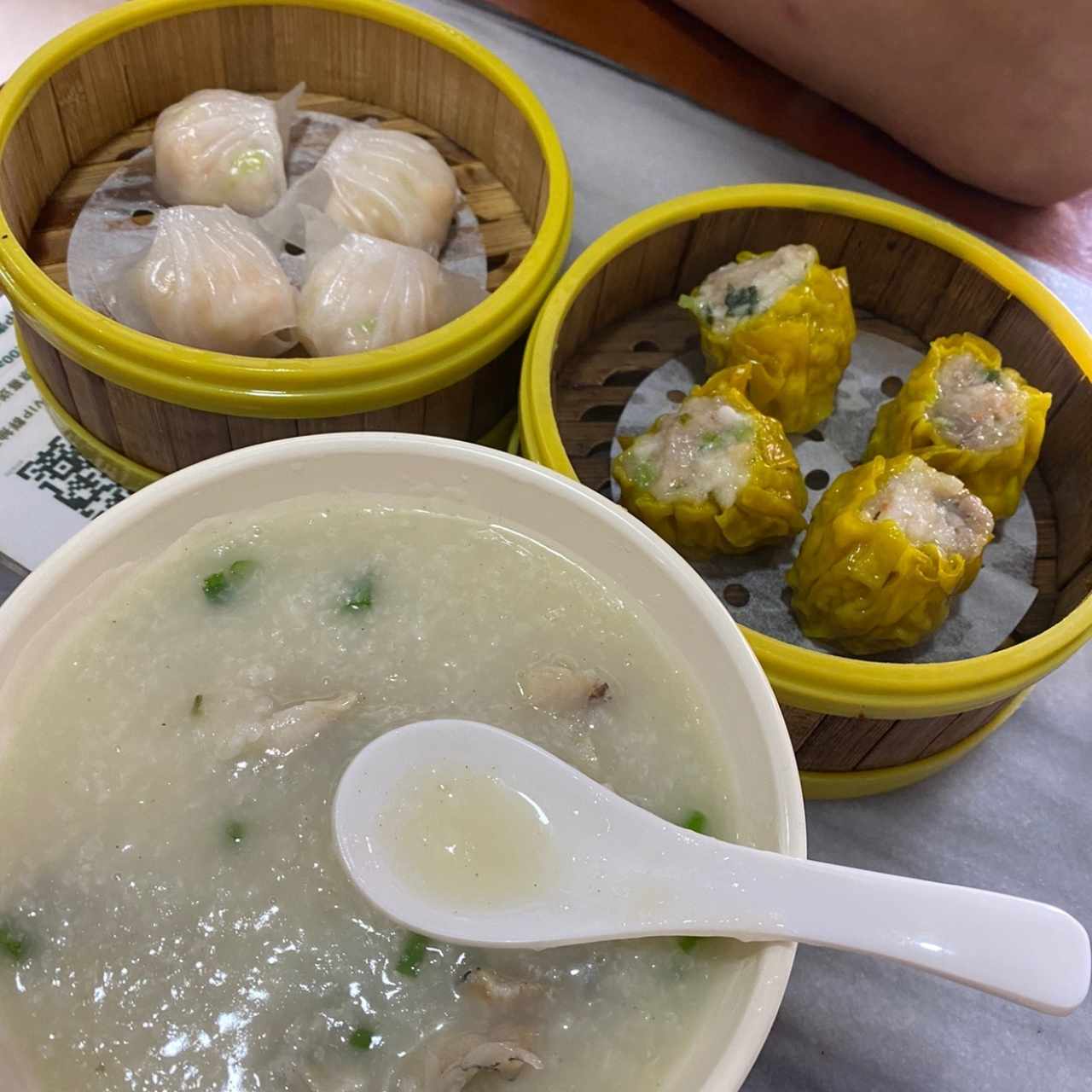 Guacho de pescado, siu mai y hakao