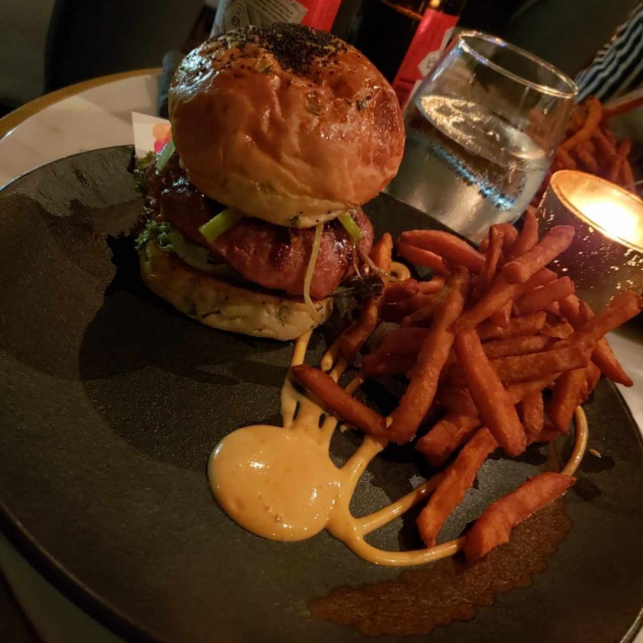 El Santanazo Burger