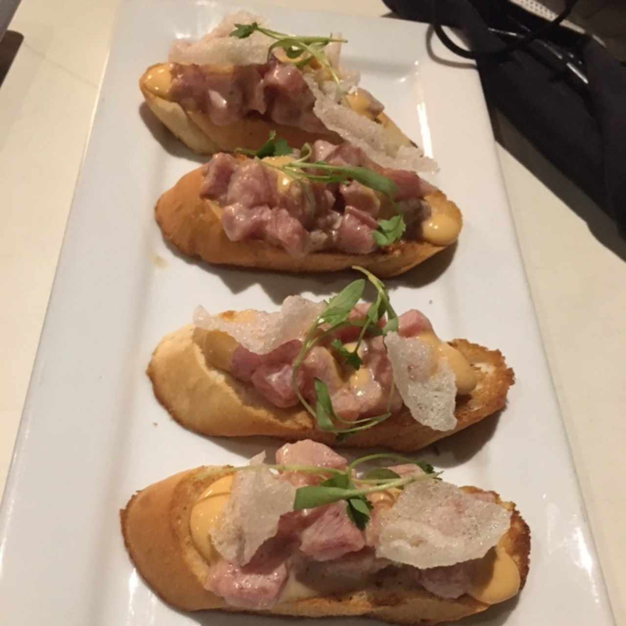 Tapeo - Tostaditas de Atún