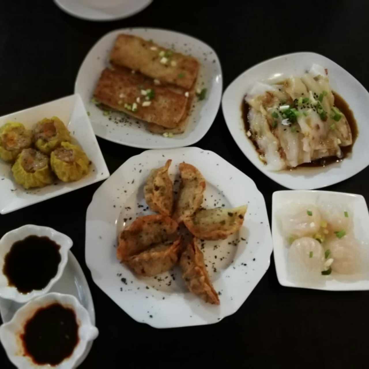 wo tip, ha kao, siu mai