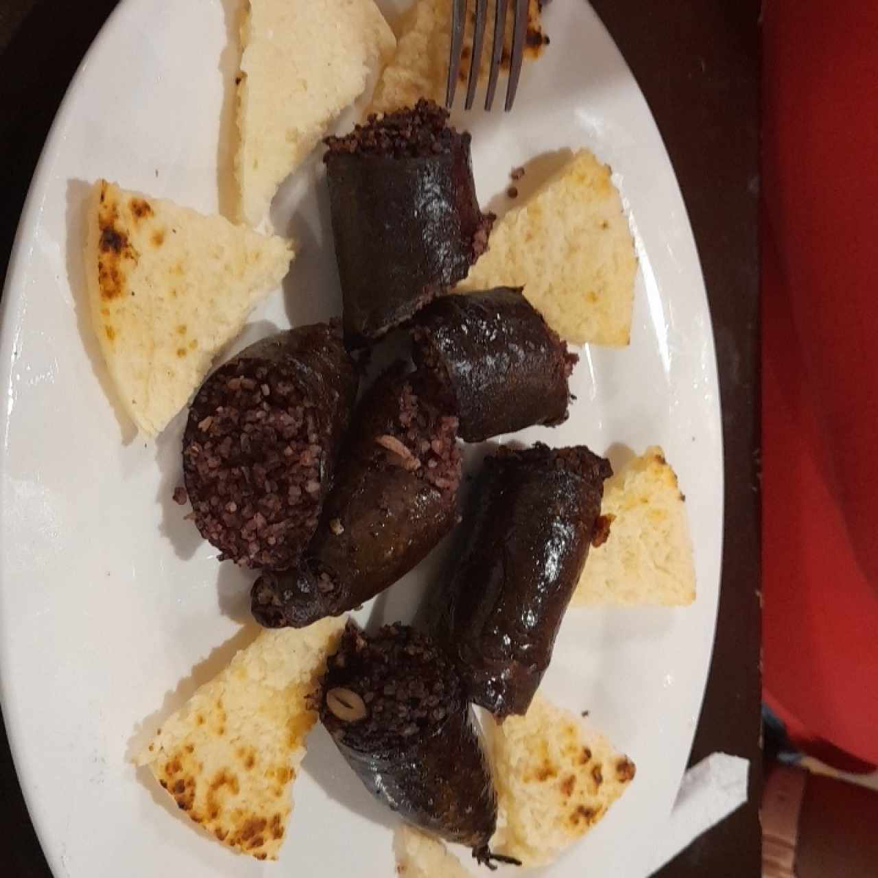 Morcilla con arepa