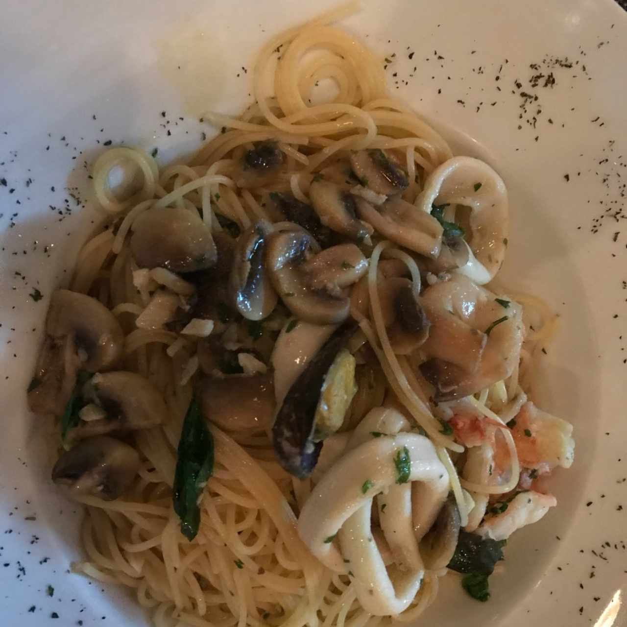 Pasta Frutti di Mare