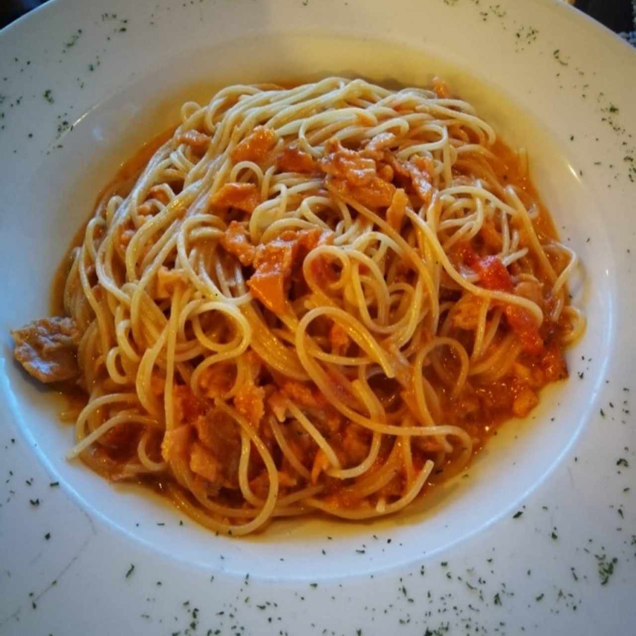 pasta con salmón bacon 