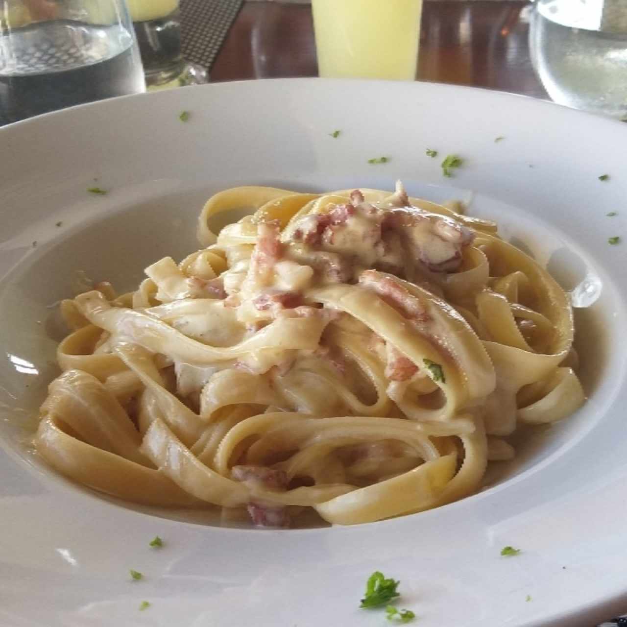 Fetuccine a la carbonara