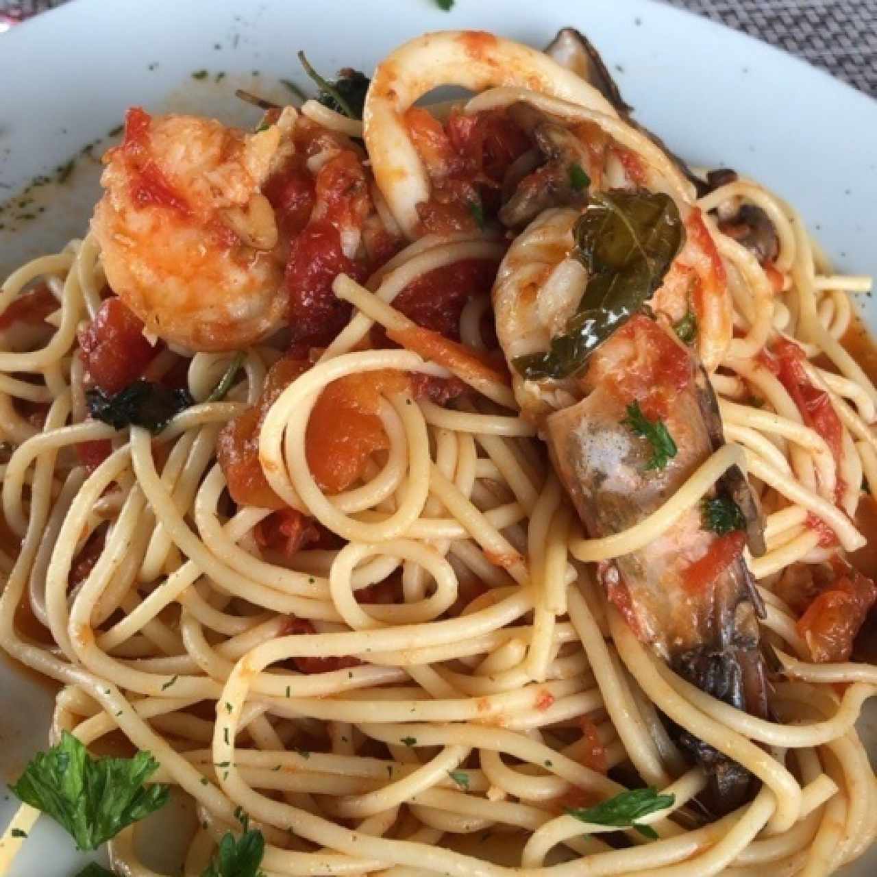 Pasta roja Mare Monte