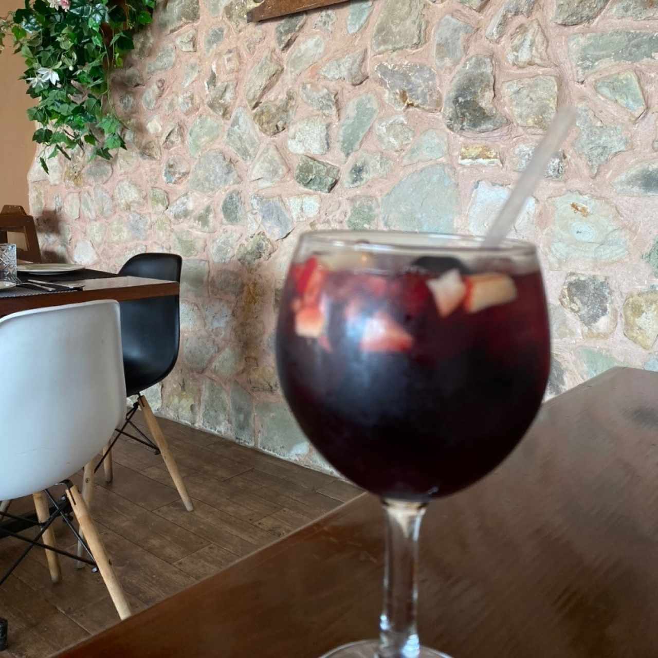 Sangria 750ml (25oz) Tinto o Blanco