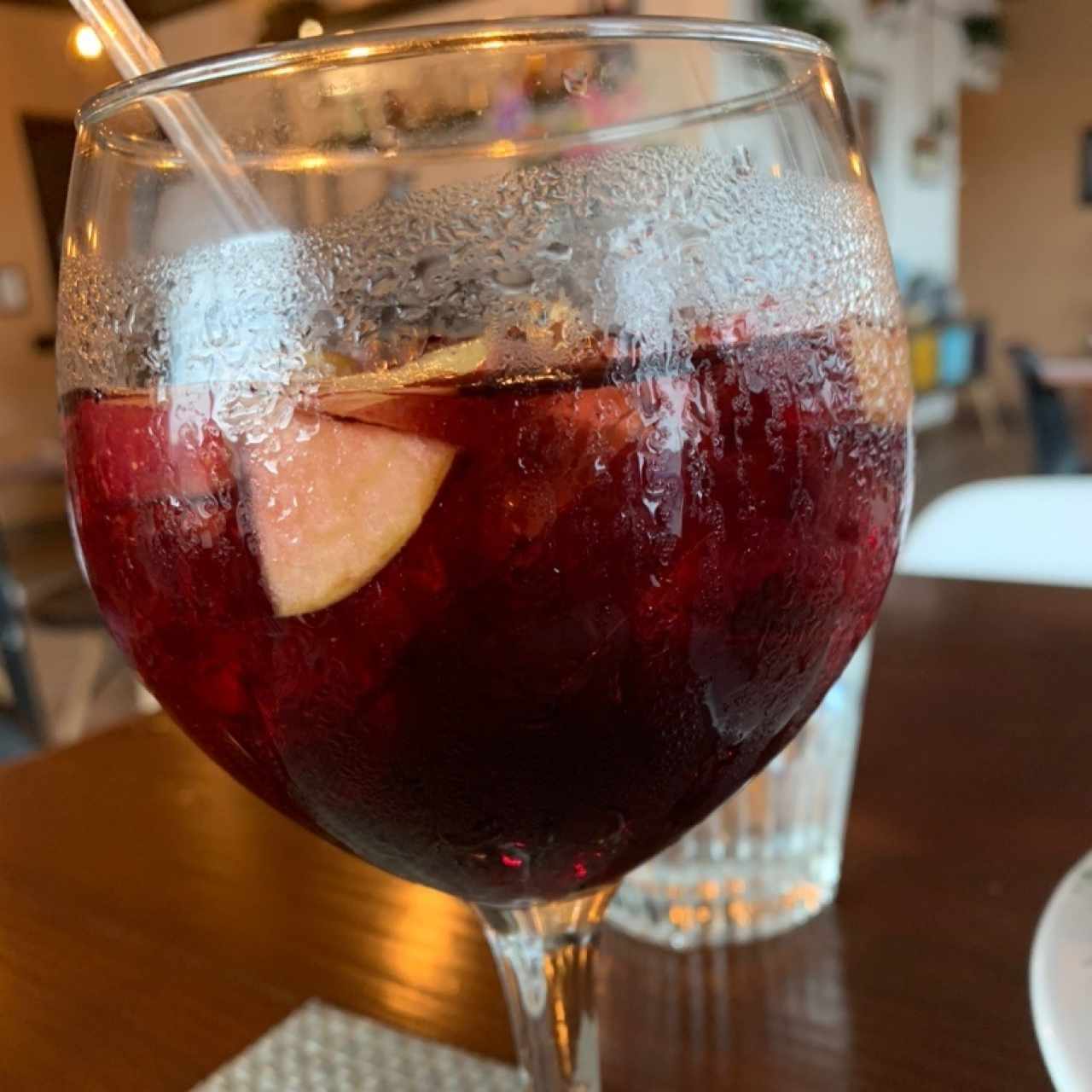 Sangria 750ml (25oz) Tinto o Blanco