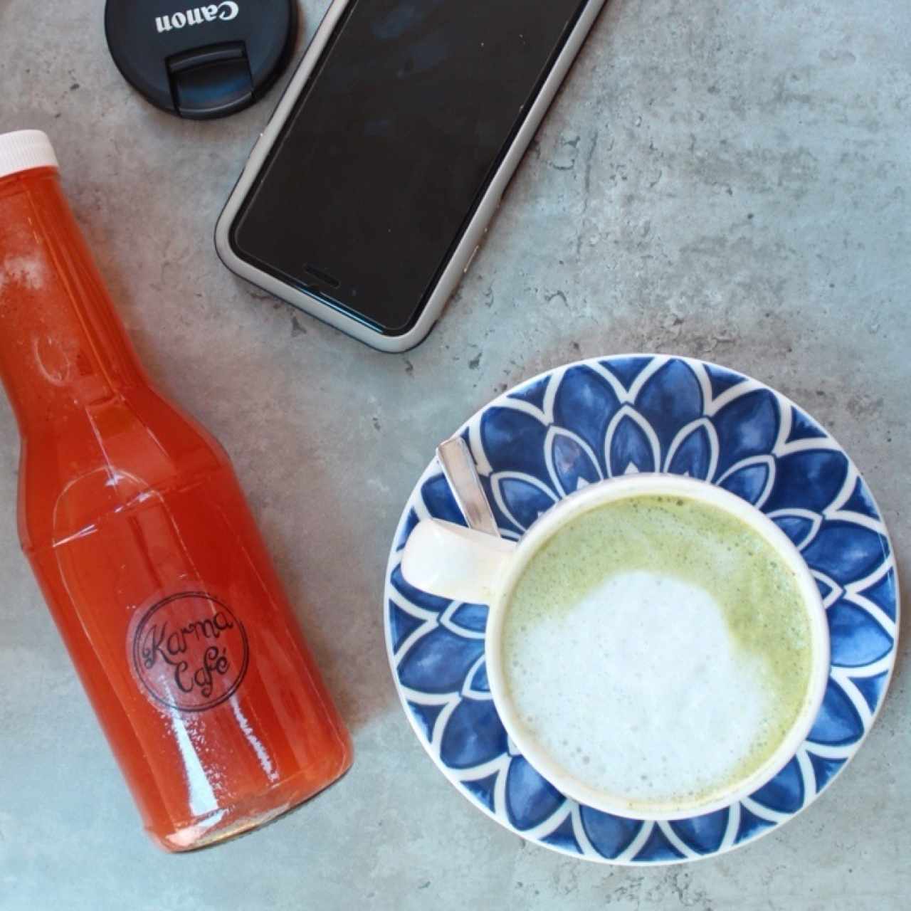 matcha latte y limonada de fresa