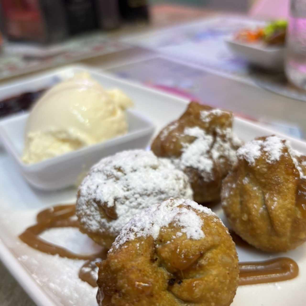 Wanton de Queso y Dulce de Leche
