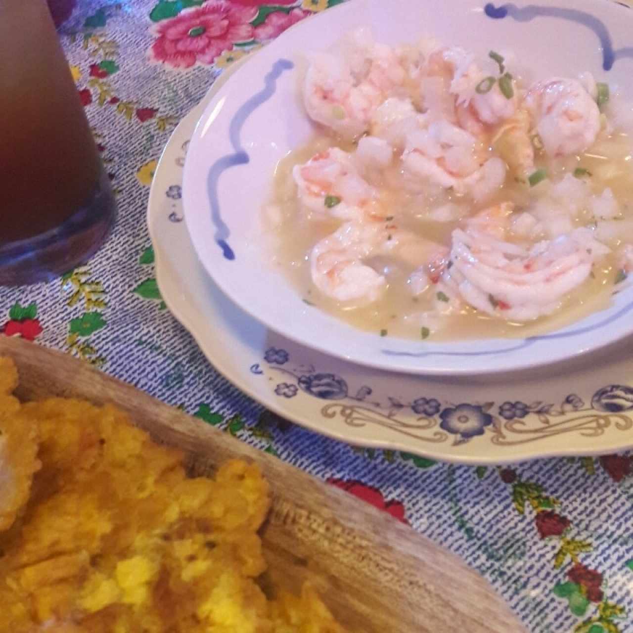 Ceviche de camarones