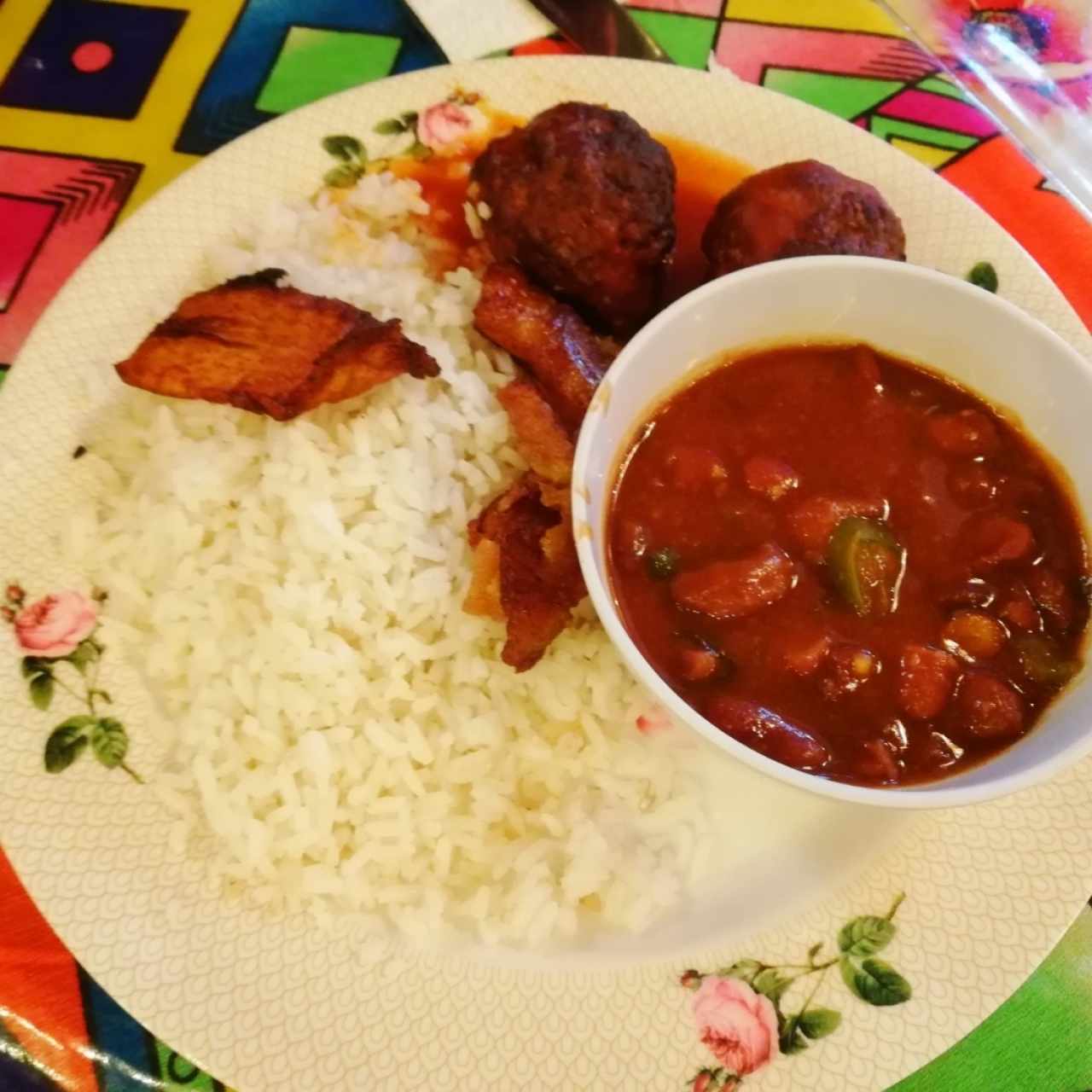 menú ejecutivo (albóndigas) 