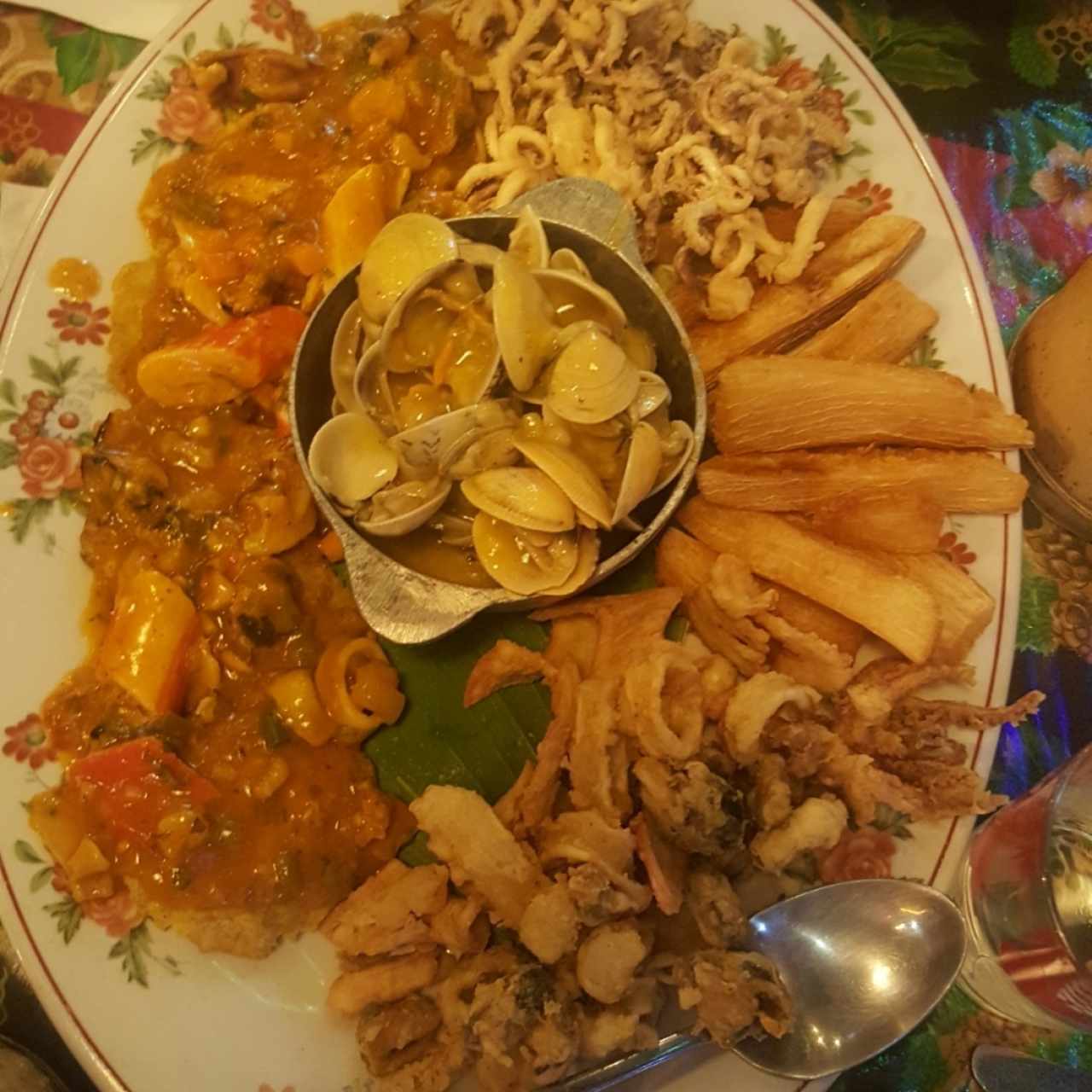 picada de mariscos