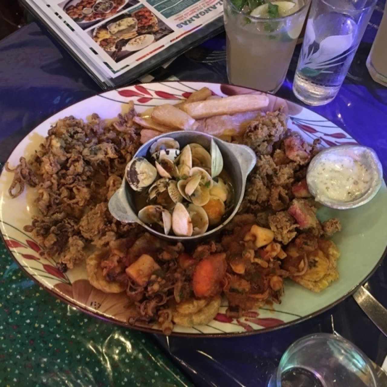 Picada de mariscos