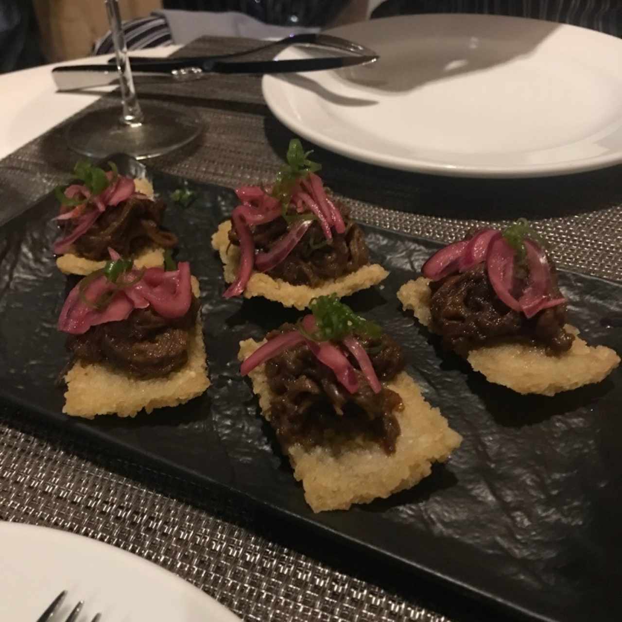 crostini de lengua 