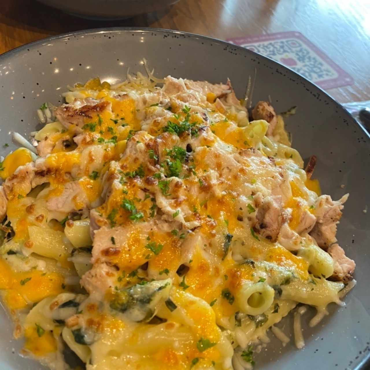 Chicken & Broccoli Alfredo Pasta