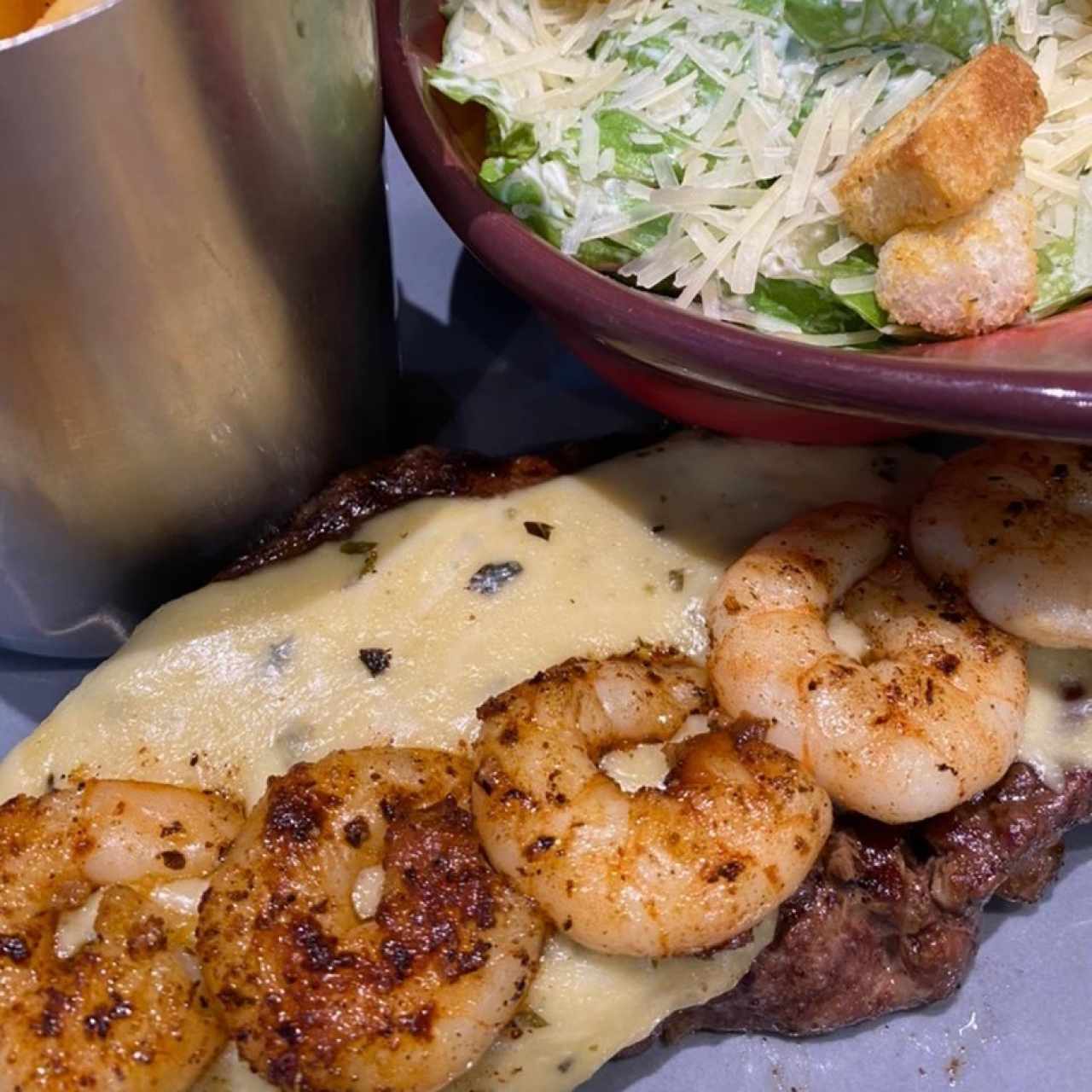 Carnes - Shrimp'n Parmesan Sirloin