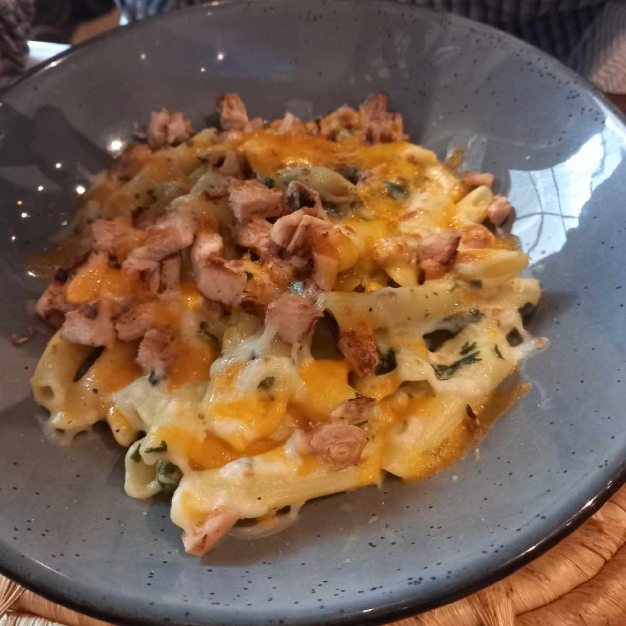 Chicken & Broccoli Alfredo Pasta