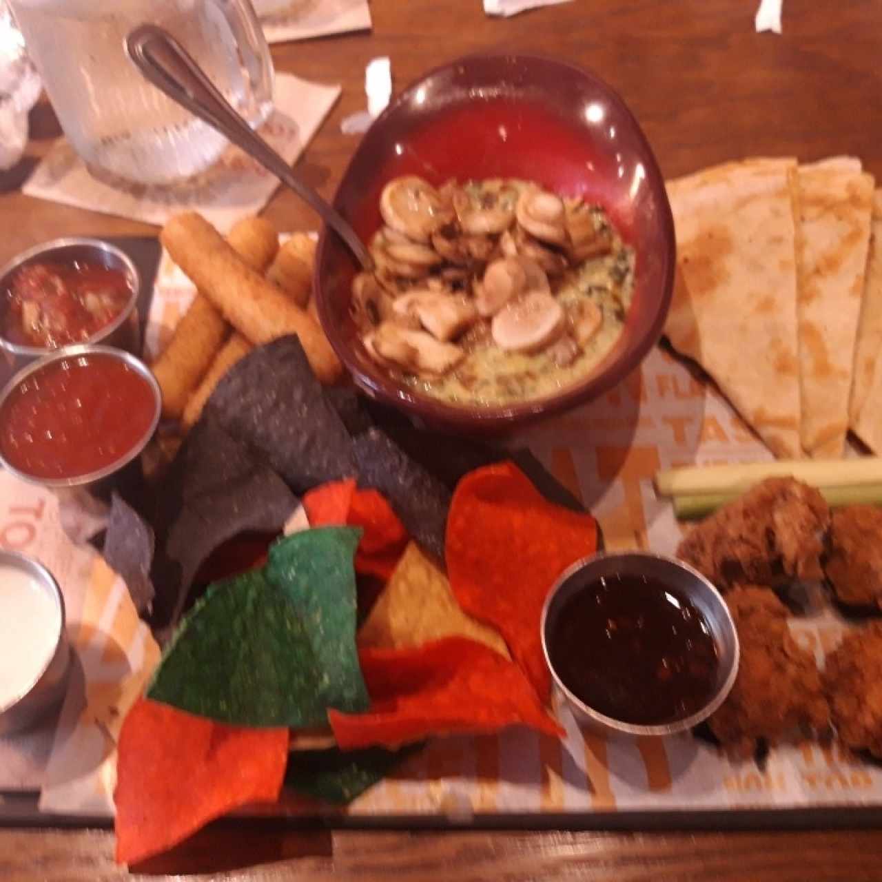 Entradas - Appetizer Sampler