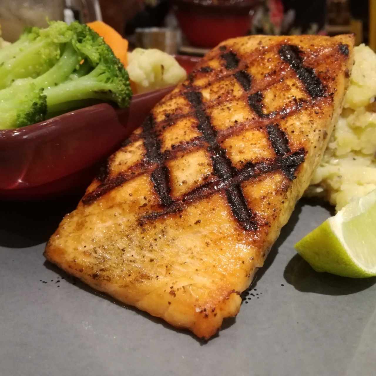 Salmón al Grill