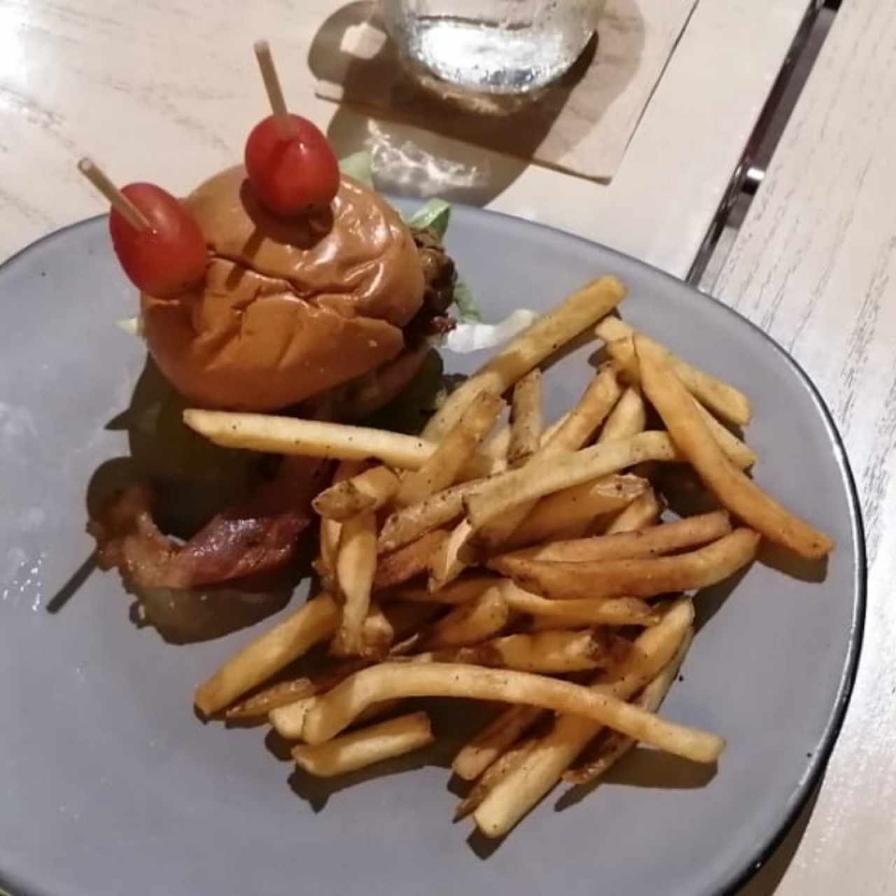 menú de niños hamburguesa