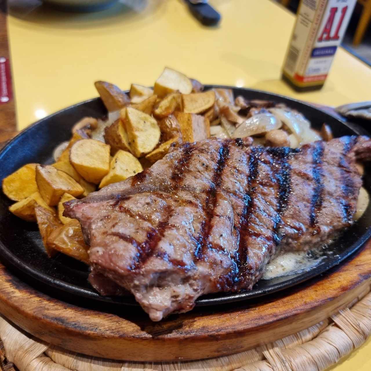 BOURBON STREET STEAK