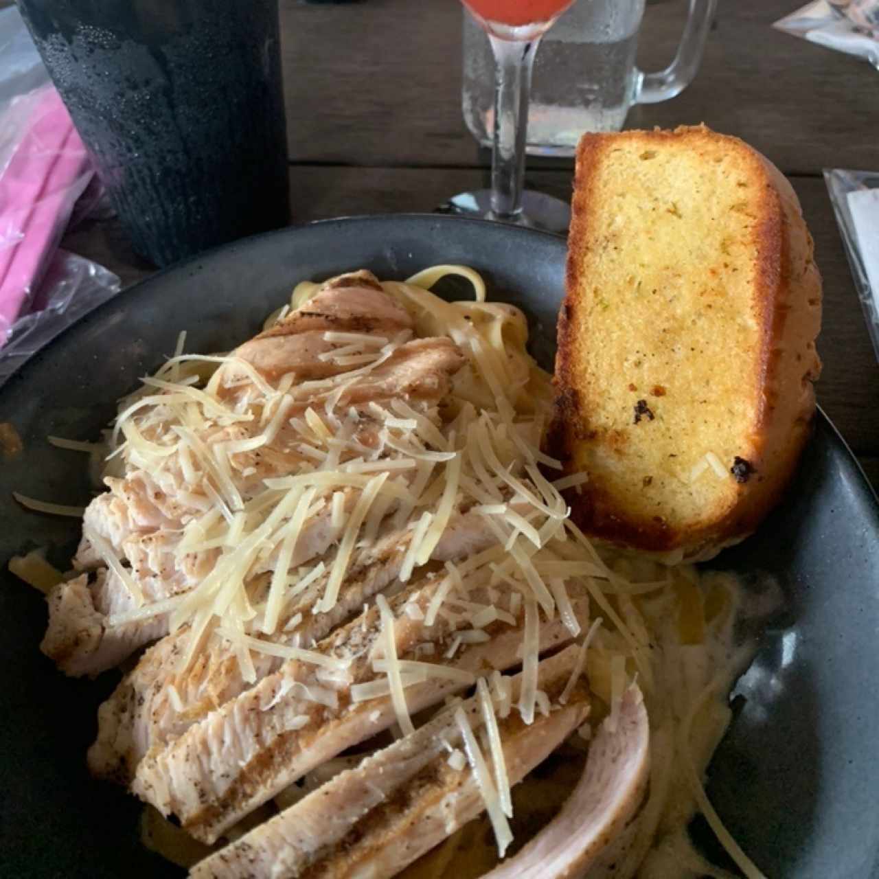 Chicken & Broccoli Alfredo Pasta