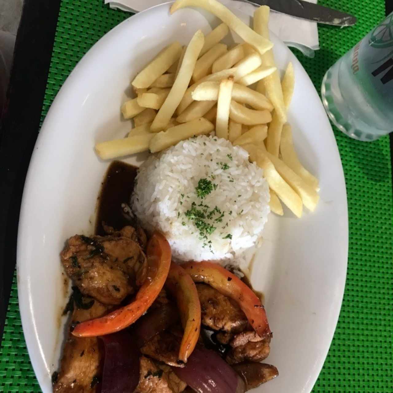 Pollo Salteado