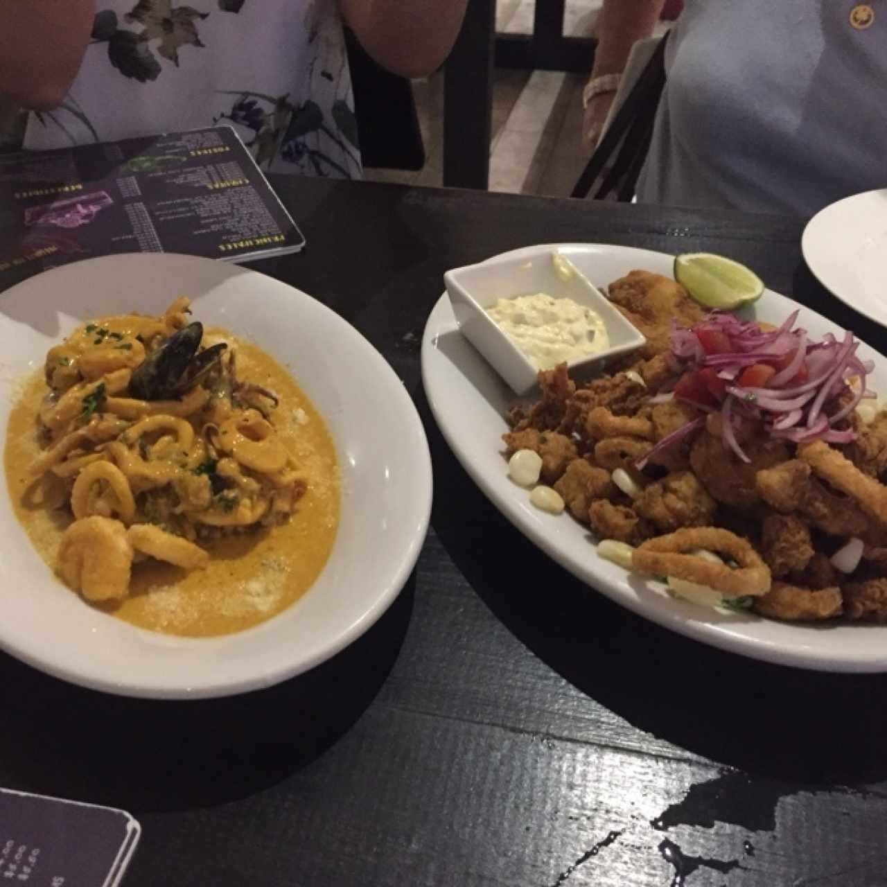 Pescado a lo macho y Jalea de mariscos 