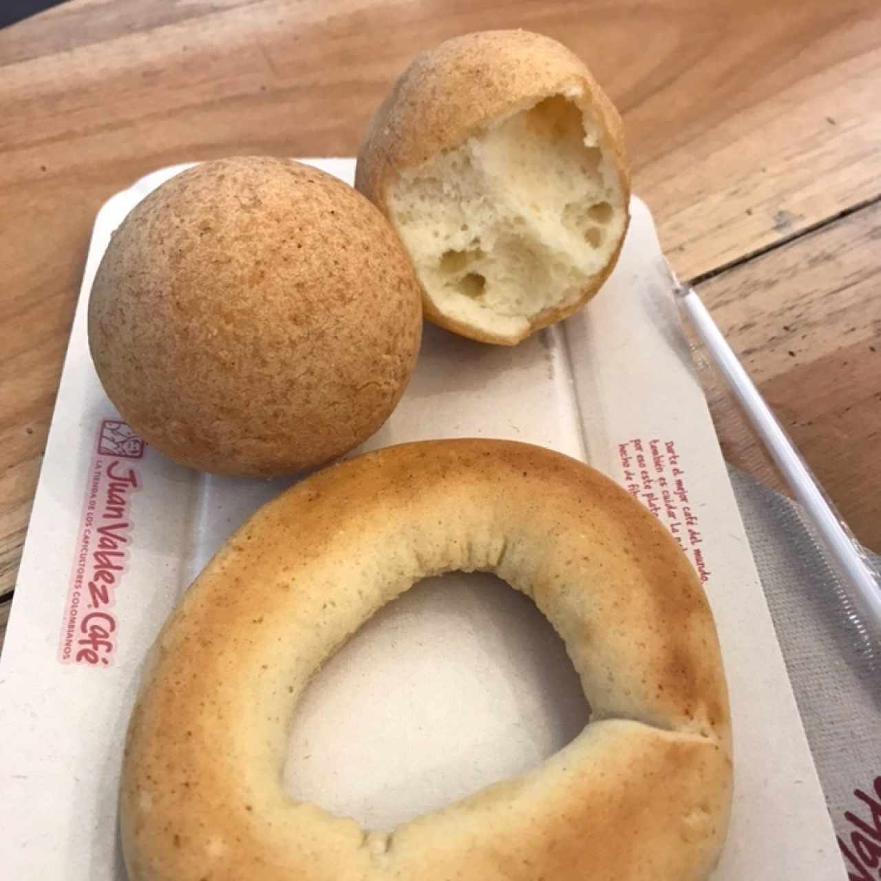 buñuelos y pan de bono